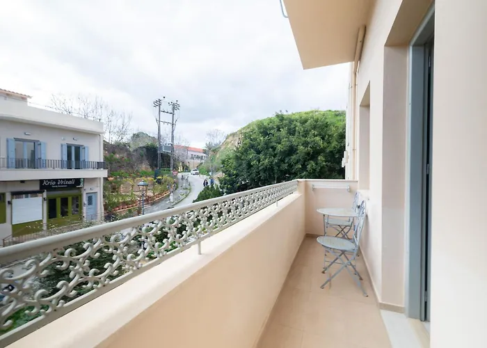 Cretan Berry Portou Guest house